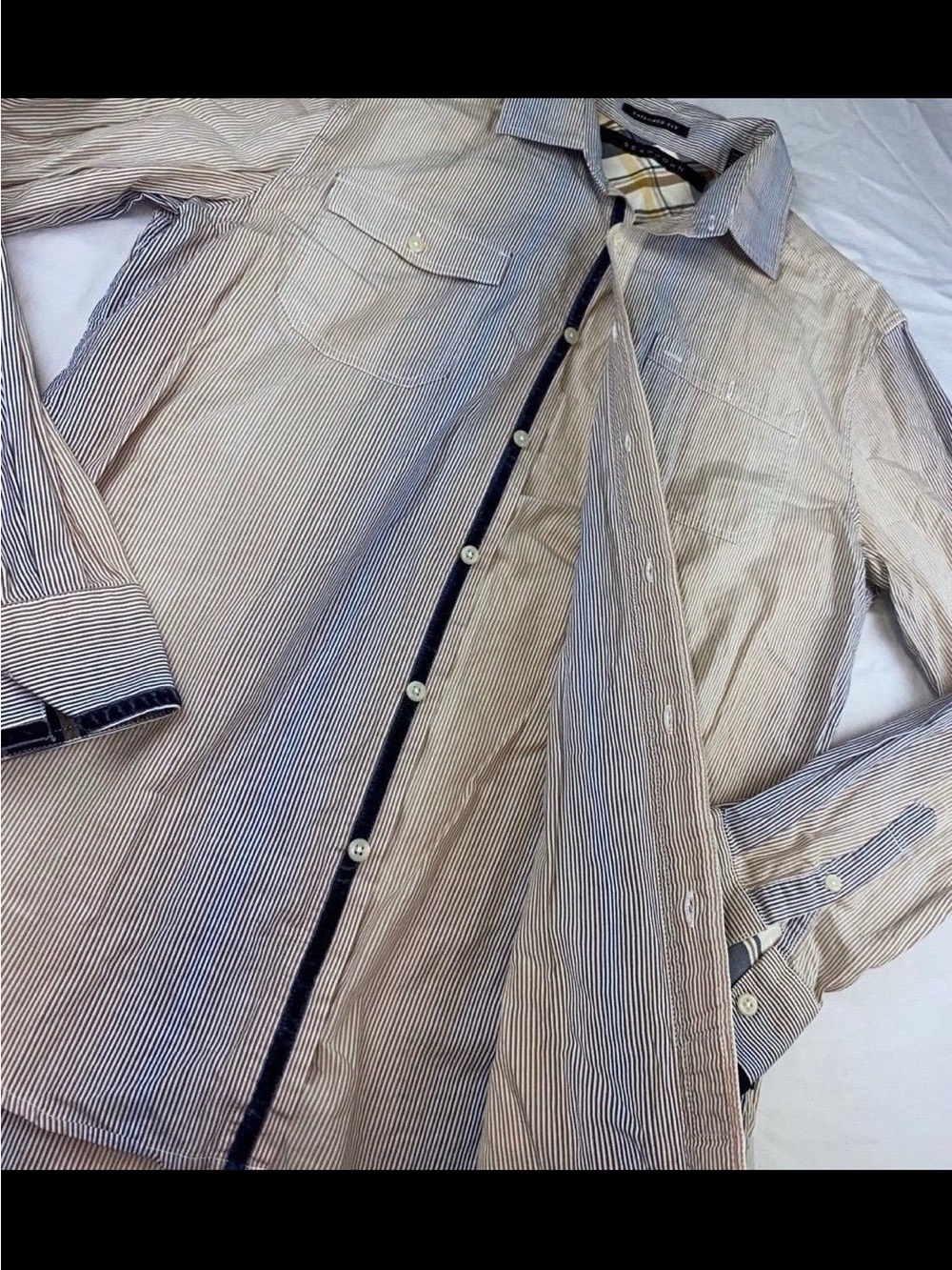 Men’s button up - Picture 4 of 11